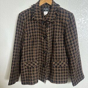 Elegant Houndstooth Blazer in Black and Brown